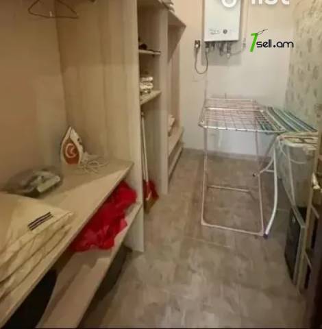 4 սենյականոց բնակարան նորակառույց շենքում Գյուլբենկյան փողոցում, 123 ք.մ., 2 սանհանգույց, 7/16 հարկ