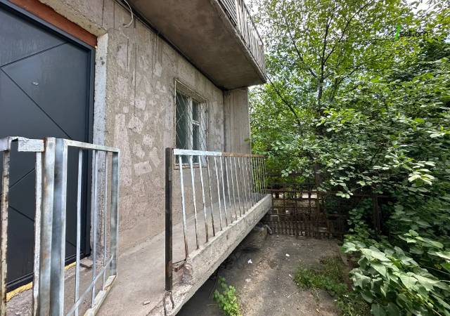 1 սենյականոց բնակարան Հունան Ավետիսյան փողոցում, 36 քմ, 1/9 հարկ