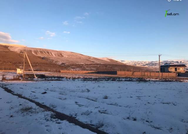 Հողատարածք բնակելի շինությունների համար Աբովյանում, 1450 ք.մ.