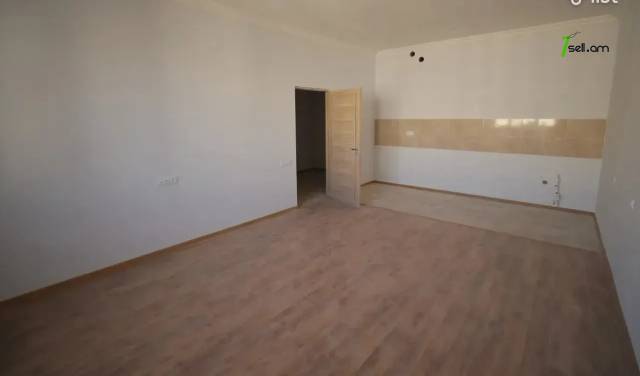 3 սենյականոց բնակարան նորակառույց շենքում Մոնթե Մելքոնյան փողոցում, 79 քմ, բարձր առաստաղներ