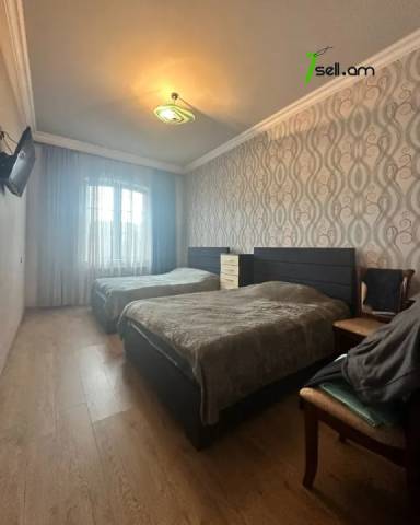 Մեկ հարկանի քարե տուն Բագրևանդի 42-րդ փողոցում Նոր Նորքում, 1100 քմ, 3+ սանհանգույց