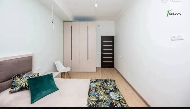 3 սենյականոց բնակարան նորակառույց շենքում, Улица Адонца, 100 քմ, նախավերջին հարկ, 2 սանհանգույց