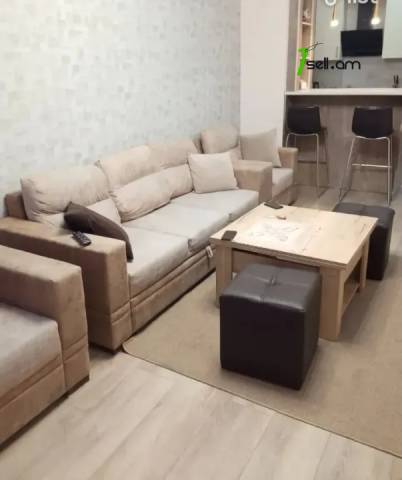 3 սենյականոց բնակարան նորակառույց շենքում Եկմալյան փողոցում, 80 ք.մ., 5/18 հարկ, բարձր առաստաղներ