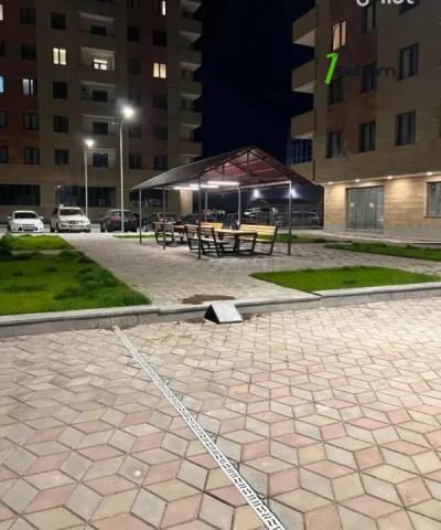 3 սենյականոց բնակարան նորակառույց շենքում Արղության փողոցում, 96 քմ, բարձր առաստաղներ