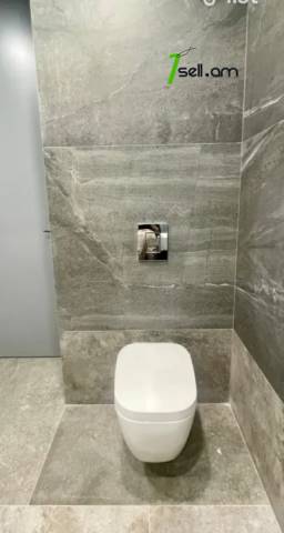 Բազմաֆունկցիոնալ գույք Ոսկերիչների փողոցում կենտրոնում, 150 քմ