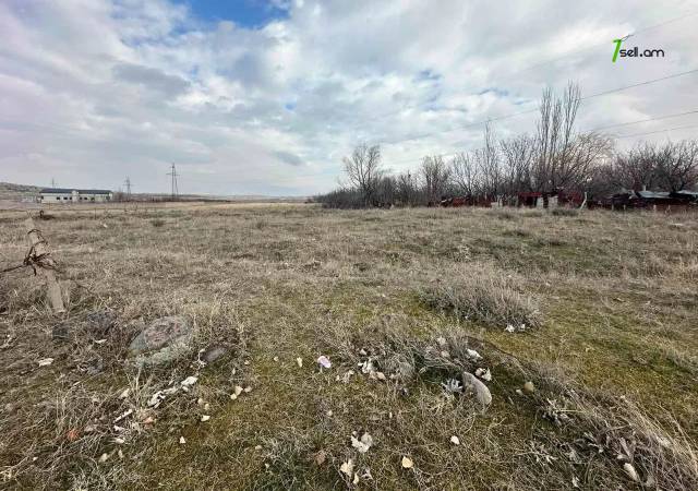 Գյուղատնտեսական հողատարածք, Ձորաղբյուր 1-ին թաղամաս Ձորաղբյուրում, 2200 ք.մ.