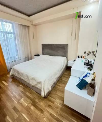 4 սենյականոց բնակարան նորակառույց շենքում Պարույր Սևակի փողոցում, 170 քմ, 2 սանհանգույց