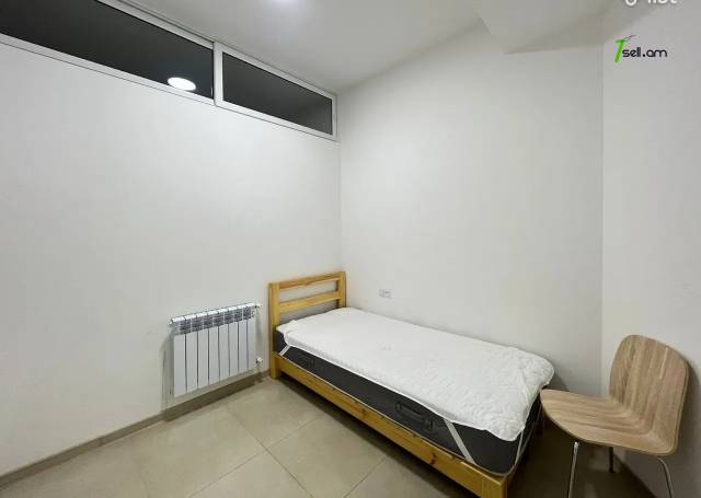 3 սենյականոց բնակարան նորակառույց շենքում Վերին Անտառային փողոցում, 65 քմ, նախավերջին հարկ