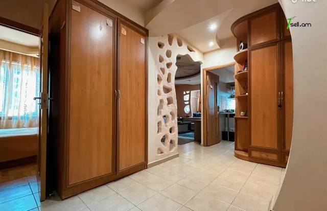 3 սենյականոց բնակարան Մելիք Մելիքյան փողոցում, 75 քմ, 3/9 հարկ, եվրովերանորոգված