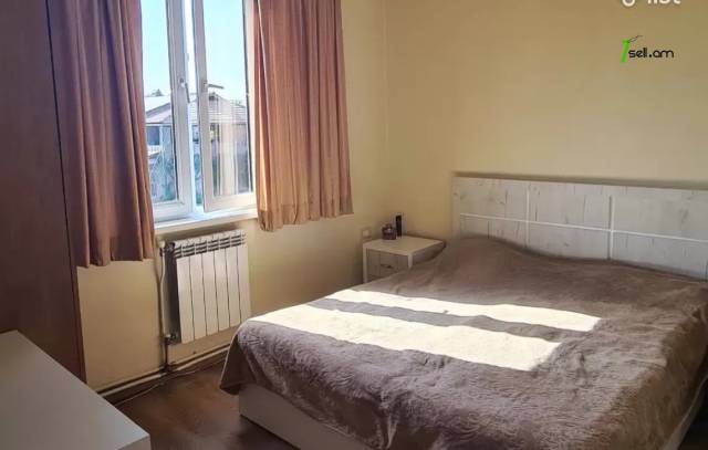 3 սենյականոց բնակարան Սարյան փողոցում, 92 ք.մ., 6/8 հարկ, 2 սանհանգույց, կապիտալ վերանորոգված