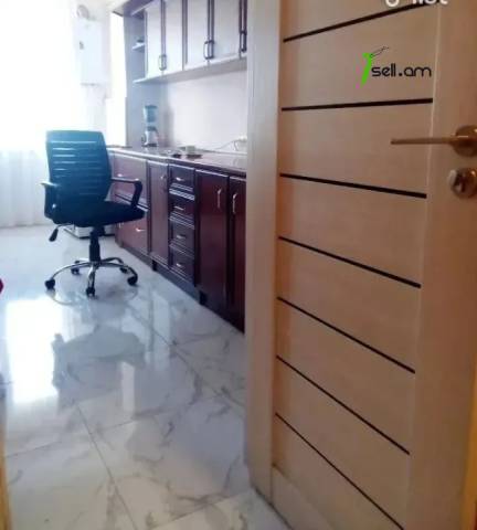 2 սենյականոց բնակարան Զորավար Անդրանիկի փողոցում, 55 ք.մ., 13/15 հարկ, բարձր առաստաղներ