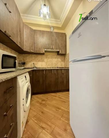 2 սենյականոց բնակարան նորակառույց շենքում Մարշալ Բաղրամյան պողոտայում, 60 ք.մ., բարձր առաստաղներ