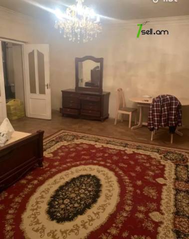 4 սենյականոց բնակարան Մանանդյան փողոցում, 134 ք.մ., մասնակի վերանորոգում, քարե շենք