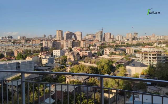 4 սենյականոց բնակարան նորակառույց շենքում Վերին Անտառային փողոցում, 122 ք.մ., 8/10 հարկ