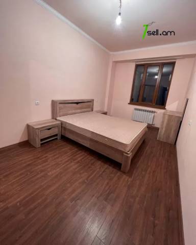 3 սենյականոց բնակարան նորակառույց շենքում Նիկողայոս Ադոնց փողոցում, 95 ք.մ., 2 սանհանգույց, 2/8 հարկ