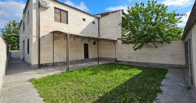 Երկու հարկանի քարե տուն Նոր Արեշի 7րդ փողոցում Էրեբունիում, 470 քմ, 3+ սանհանգույց