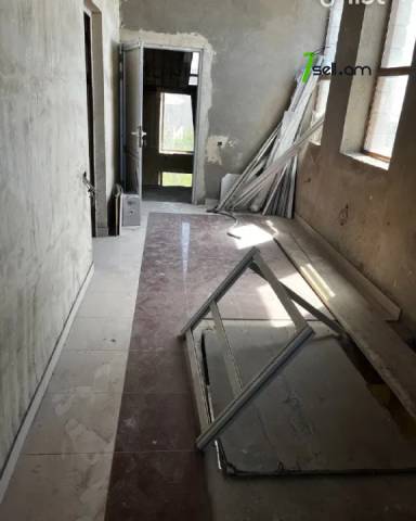 Բազմաֆունկցիոնալ գույք Շիրազի փողոցում Աջափնյակում, 600 քմ