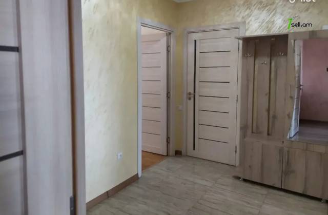 2 սենյականոց բնակարան Վիլնյուսի փողոցում, 63 ք.մ., 3/9 հարկ, կապիտալ վերանորոգված