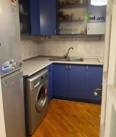 2 սենյականոց բնակարան Սեբաստիայի փողոցում, 40 քմ, կապիտալ վերանորոգված, քարե շենք