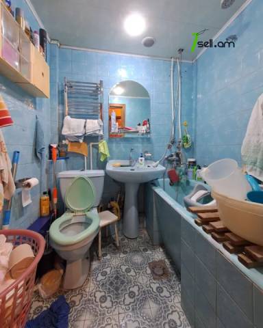 2 սենյականոց բնակարան Գյուլբենկյան փողոցում, 63 ք.մ., քարե շենք