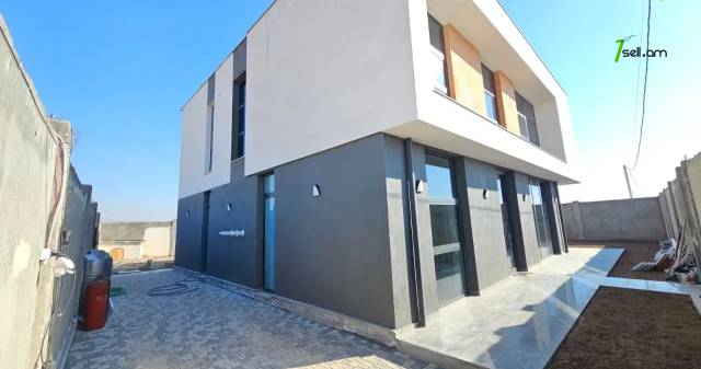 Երկու հարկանի տուն Գրիգոր Աղաբաբյան փողոցում Դավթաշենում, 800 քմ, 3+ սանհանգույց