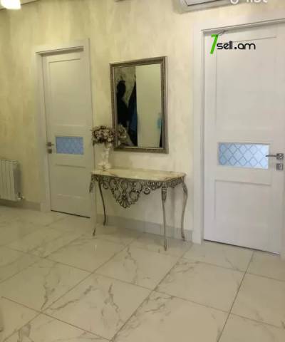 4 սենյականոց բնակարան նորակառույց շենքում Վերին Անտառային փողոցում, 146 ք.մ., 2 սանհանգույց