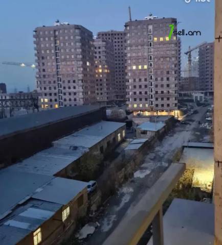 2 սենյականոց բնակարան նորակառույց շենքում Արաբկիրում, 55 ք.մ., բարձր առաստաղներ, 7/12 հարկ