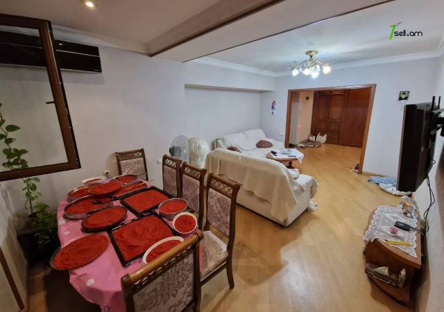 3 սենյականոց բնակարան Խորենացու փողոցում, 85 ք.մ., նախավերջին հարկ, եվրովերանորոգված