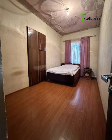 Երկու հարկանի քարե տուն Հովնաթանի փողոցում Մալաթիա Սեբաստիայում, 405 ք.մ., 3+ սանհանգույց