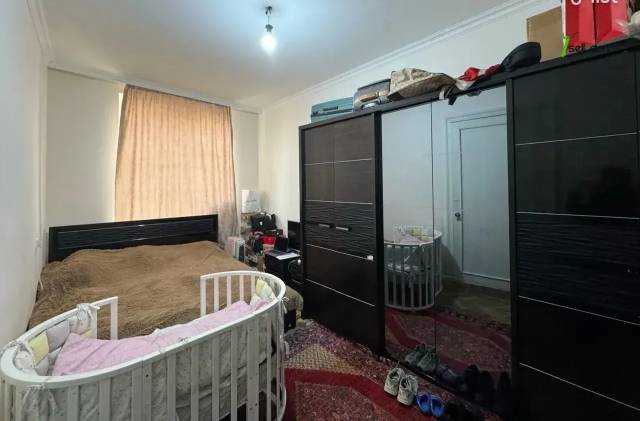 2 սենյականոց բնակարան Նիկողայոս Տիգրանյան փողոցում, 56 քմ, բարձր առաստաղներ, կոսմետիկ վերանորոգում