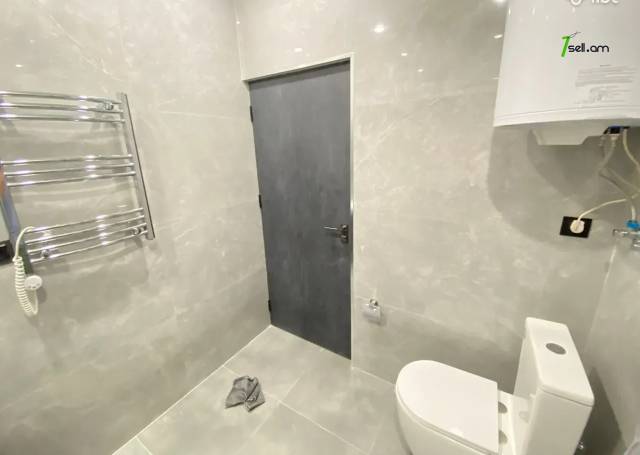 3 սենյականոց բնակարան նորակառույց շենքում Վարդանանց փողոցում, 73 քմ, 10/16 հարկ, բարձր առաստաղներ