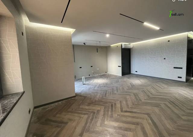 3 սենյականոց բնակարան նորակառույց շենքում Մոնթե Մելքոնյան փողոցում, 93 ք.մ., նախավերջին հարկ