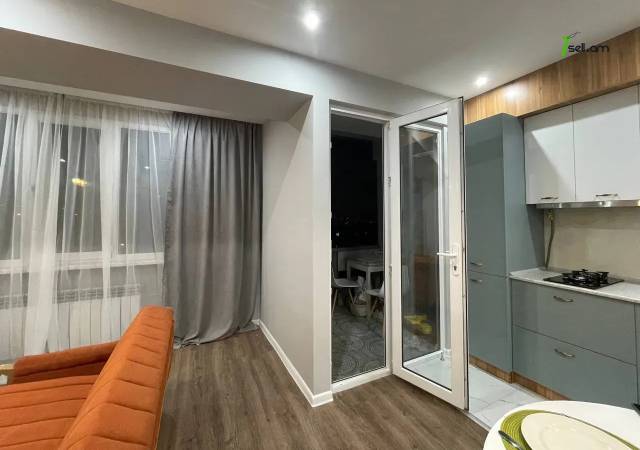 2 սենյականոց բնակարան Նալբանդյան փողոցում, 60 ք.մ., 8/10 հարկ, դիզայներական ոճով վերանորոգված