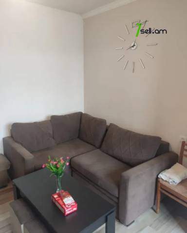 2 սենյականոց բնակարան Առնո Բաբաջանյան փողոցում, 50 ք.մ., 4/9 հարկ, կապիտալ վերանորոգված