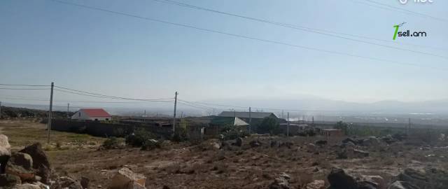 Հողատարածք բնակելի շինությունների համար Պռոշյանում, 1036 ք.մ.