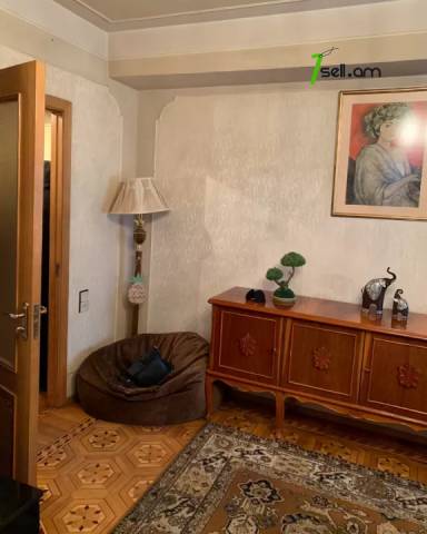 2 սենյականոց բնակարան Երվանդ Քոչարի փողոցում, 67 ք.մ., 2 սանհանգույց, 2/9 հարկ