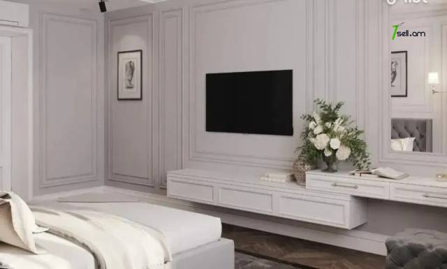 3 սենյականոց բնակարան Թամանյանի փողոցում, 94 ք.մ., բարձր առաստաղներ, մի քանի պատշգամբ, 3/5 հարկ