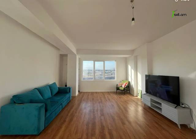 Ընդարձակ 1 սենյականոց բնակարան Հակոբ Հակոբյան փողոցում, 54 քմ, 8/14 հարկ, կոսմետիկ վերանորոգում