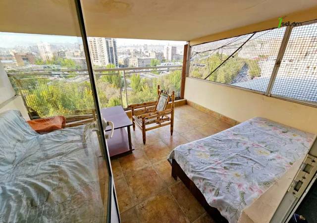 4 սենյականոց բնակարան Երվանդ Քոչարի փողոցում, 100 ք.մ., 2 սանհանգույց, նախավերջին հարկ