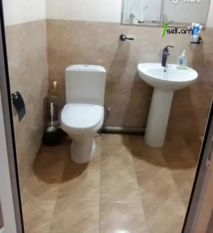 2 սենյականոց բնակարան Զորավար Անդրանիկի փողոցում, 55 ք.մ., 13/15 հարկ, բարձր առաստաղներ