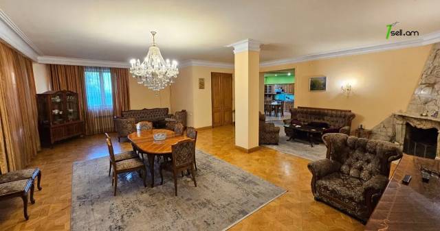 Երկու հարկանի քարե տուն Թավրիզյան փողոցում Արաբկիրում, 480 քմ, 2 սանհանգույց, կոսմետիկ վերանորոգում