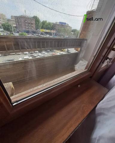 2 սենյականոց բնակարան Տիգրան Մեծի պողոտայում, 75 ք.մ., մի քանի պատշգամբ, 3/9 հարկ