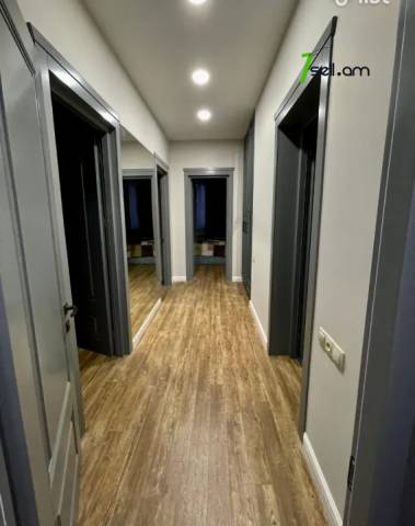 4 սենյականոց բնակարան նորակառույց շենքում Անտառային փողոցում, 154 ք.մ., 2 սանհանգույց