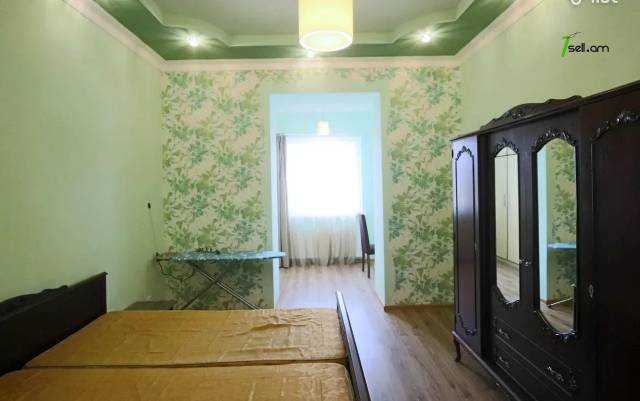 3 սենյականոց բնակարան Կոմիտասի պողոտայում, 83 քմ, բարձր առաստաղներ, մի քանի պատշգամբ