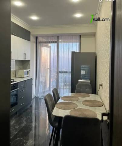 3 սենյականոց բնակարան նորակառույց շենքում Քանաքեռ Զեյթունում, 105 ք.մ., 2 սանհանգույց