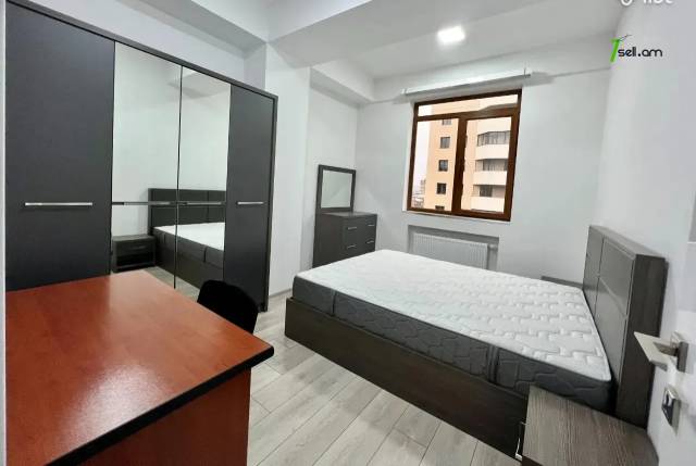 3 սենյականոց բնակարան նորակառույց շենքում Վաղարշ Վաղարշյան փողոցում, 85 ք.մ., 2 սանհանգույց