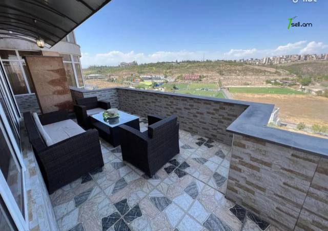 Ընդարձակ 3 սենյականոց բնակարան նորակառույց շենքում, Ծիծեռնակաբերդի խճուղի, 183 ք.մ., 7/12 հարկ