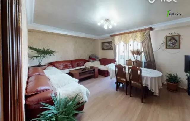 4 սենյականոց բնակարան Աշխաբադի փողոցում, 108 ք.մ., մի քանի պատշգամբ, կապիտալ վերանորոգված