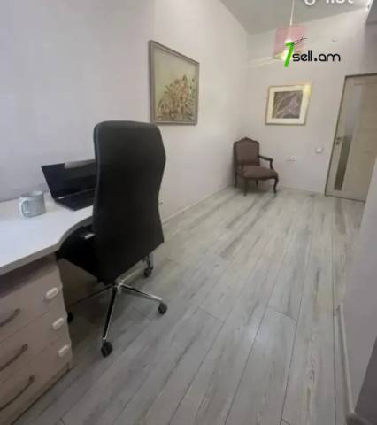 4 սենյականոց բնակարան նորակառույց շենքում Ադոնցի փողոցում, 120 քմ, 2/8 հարկ, 2 սանհանգույց