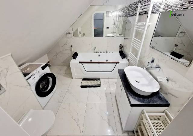 3 սենյականոց բնակարան նորակառույց շենքում Վերին Անտառային փողոցում, 147 քմ, 2 սանհանգույց